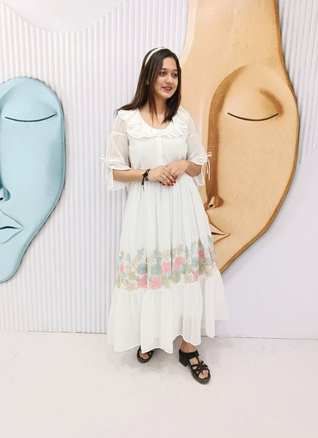 Dhundhun Soft Georgette Long Western Gown Dress Wholesale Suppliers In Mumbai